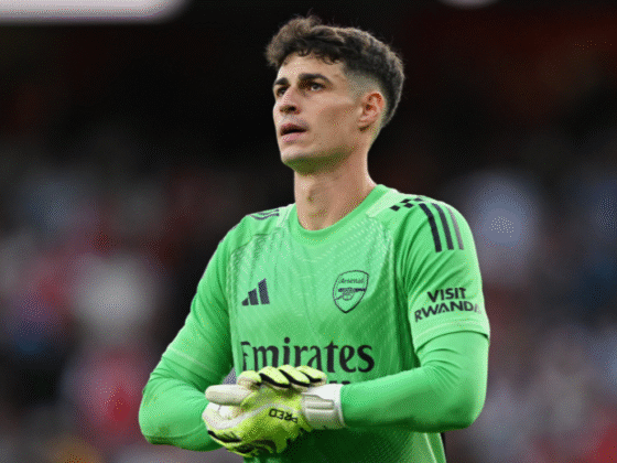 Kepa Arrizabalaga en Arsenal. Foto en X de @Arsenal