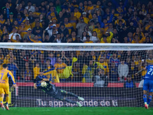 Partido de vuelta de semifinales entre Tigres y Cruz Azul. / X: @TigresOficial