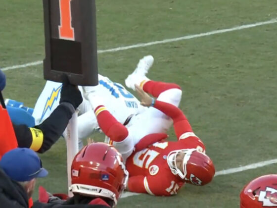 Lesión de ligamento de Patrick Mahomes. Captura de pantalla.
