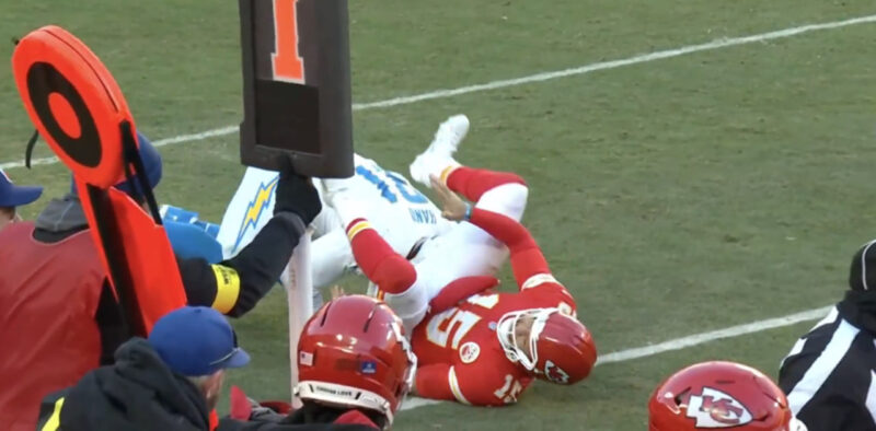 Lesión de ligamento de Patrick Mahomes. Captura de pantalla.