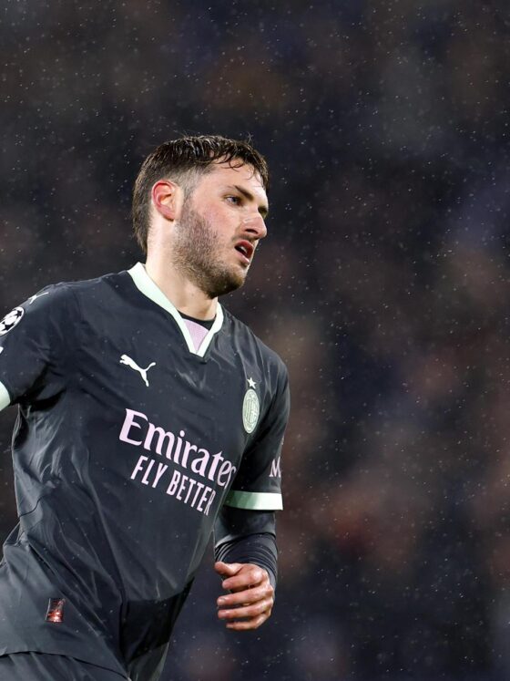 El mexicano Santi Gimenez, delantero del Milan. EFE/EPA/SEM VAN DER WAL/Archivo