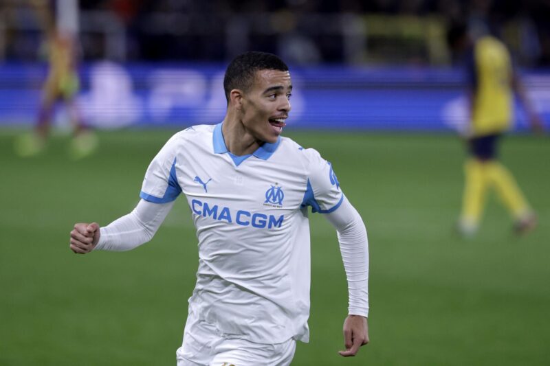 El jugador del Marsella Mason Greenwood celebra el 1-2 ante el Royale Union Saint-Gilloise en la sexta jornada de la Liga de Campeones. EFE/EPA/OLIVIER MATTHYS