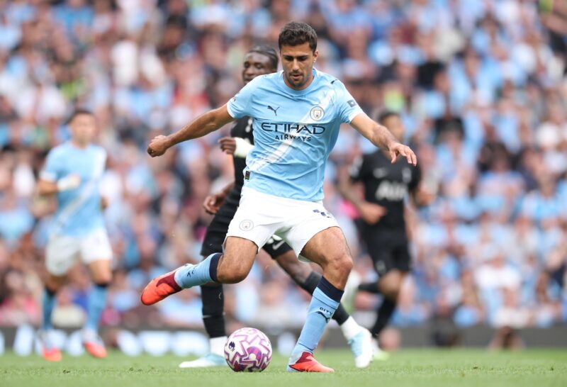 Champions: Los mejores picks del Real Madrid vs Manchester City Rodri, jugador del Manchester City, durante un partido de Premier League el pasado 23 de agosto. EFE/EPA/ADAM VAUGHAN