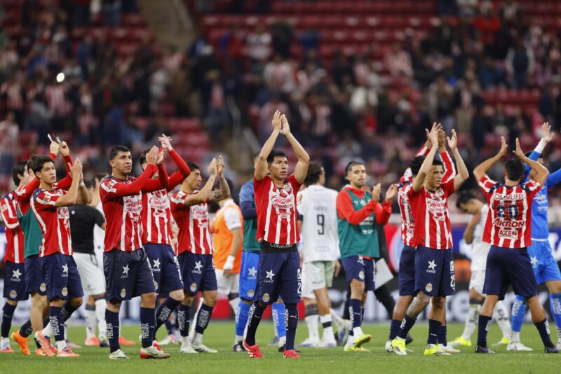 ¡Nuevo líder del Clausura! Chivas suma su tercera victoria consecutiva