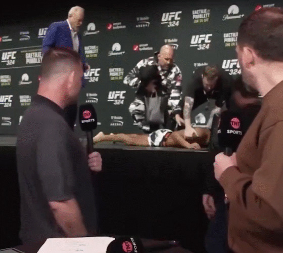 Cameron Smotherman, peleador de UFC, se desmayada tras su pejsa. Captura de pantalla.