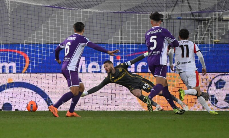 El jugador del Fiorentina David de Gea durante el partido de la Serie A que han jugado ACF Fiorentina y AC Milan, en Florencia, Italia. EFE/EPA/CLAUDIO GIOVANNINI