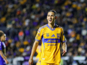 Uriel Antuna deja Tigres y ficha por Pumas en compra definitiva