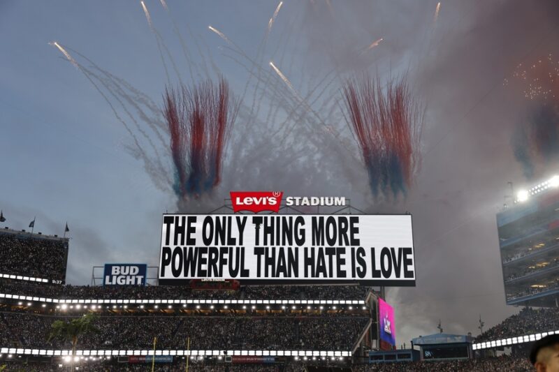 Unión latinoamericana: El mensaje de Bad Bunny en el Super Bowl LX Unión latinoamericana: El mensaje de Bad Bunny en el Super Bowl LX