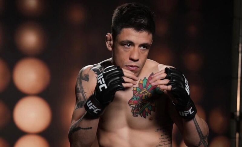 De vender piñatas, a élite de UFC: Brandon Moreno, por triunfo clave