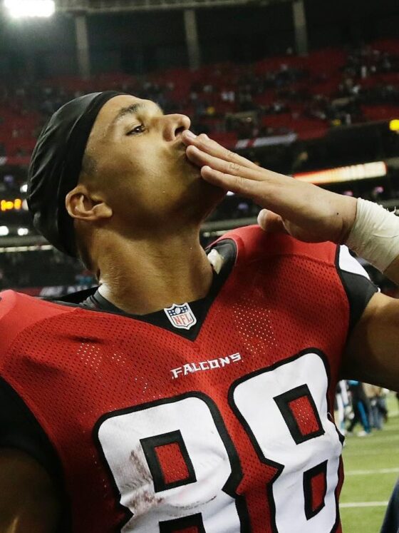Tony González, leyenda afrolatina de la NFL. Tomada del Instagram @tonygonzalez88