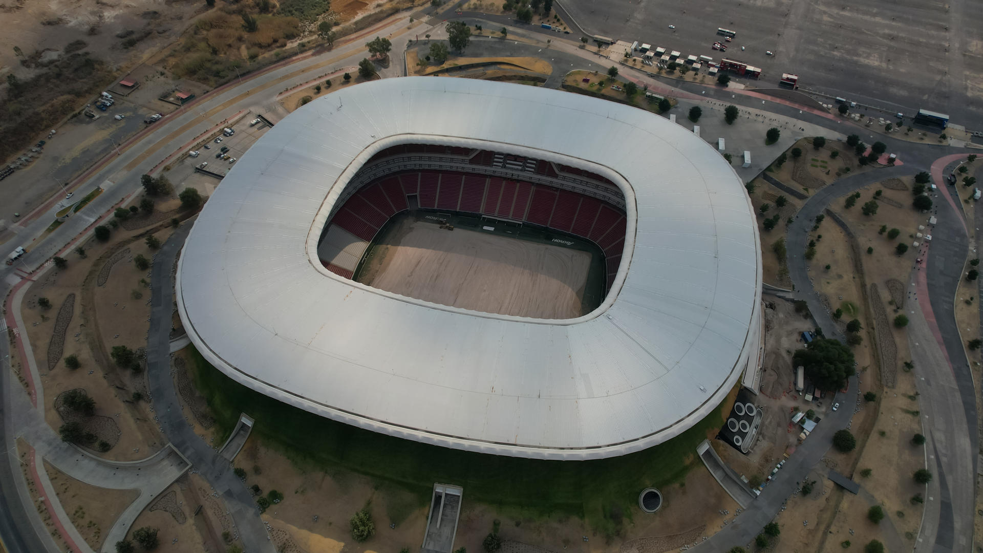 Fotografía aérea donde se observan los trabajos de remodelación de la cancha del Estadio Guadalajara este viernes, en la ciudad de Guadalajara, Jalisco (México) Imagen de archivo. EFE/ Francisco Guasco
