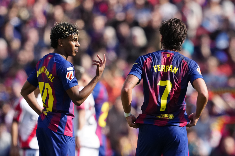 FC Barcelona sufre de más pero saca los tres puntos