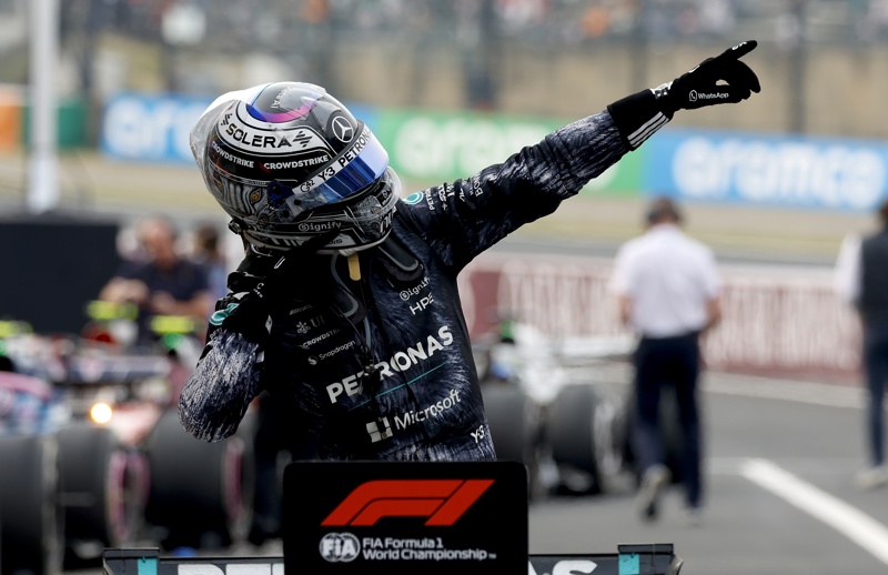 Kimi Antonelli hace historia en Suzuka: Victoria y liderato récord