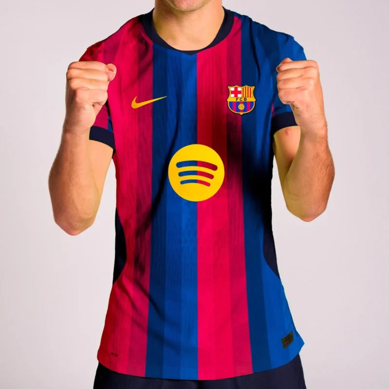 FOTOS Se filtró la camiseta del FC Barcelona para la próxima temporada Camiseta del FC Barcelona 2026/27. Foto: FootyHeadlines
