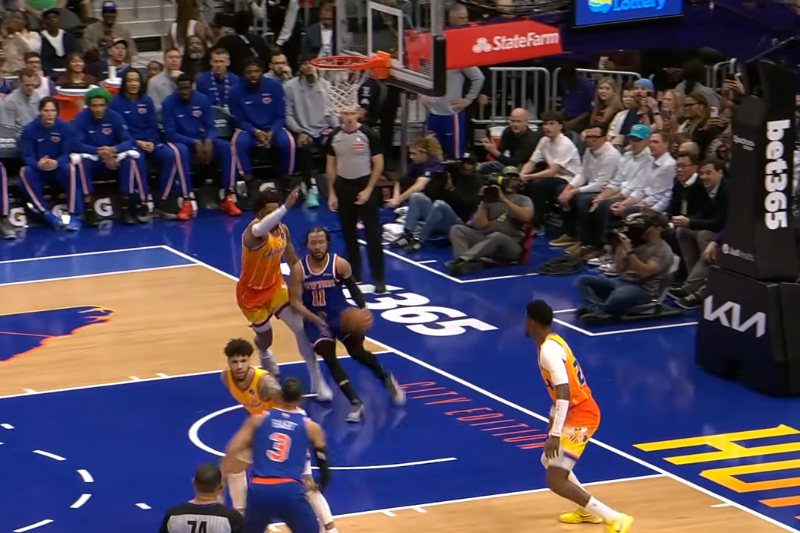 NBA: Los Hornets alejan a los Knicks de la segunda plaza