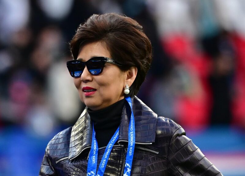 Michele Kang ya no pide permiso en la FIFA y puso orden en Francia