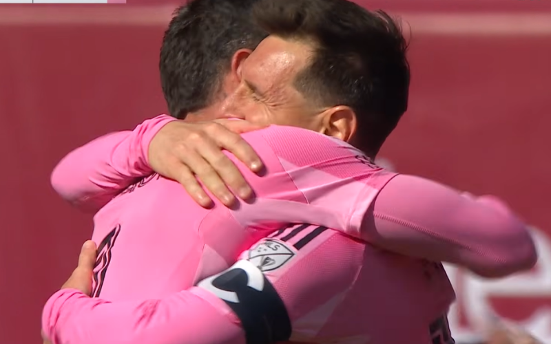 Lionel Messi celebra su doblete con Inter Miami ante Colorado Rapids. Captura de pantalla (MLS).