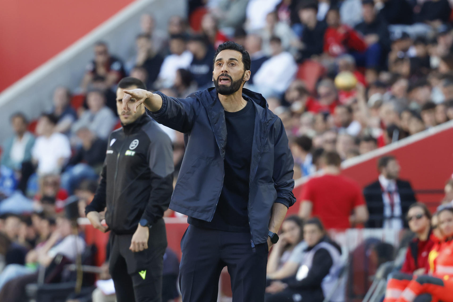 Arbeloa desafía a los bávaros: "Somos el Real Madrid, no hay miedo" El entrenador del Real Madrid, Álvaro Arbeloa, durante el partido de la jornada 30 de LaLiga frente al RCD Mallorca. EFE/ Cati Cladera