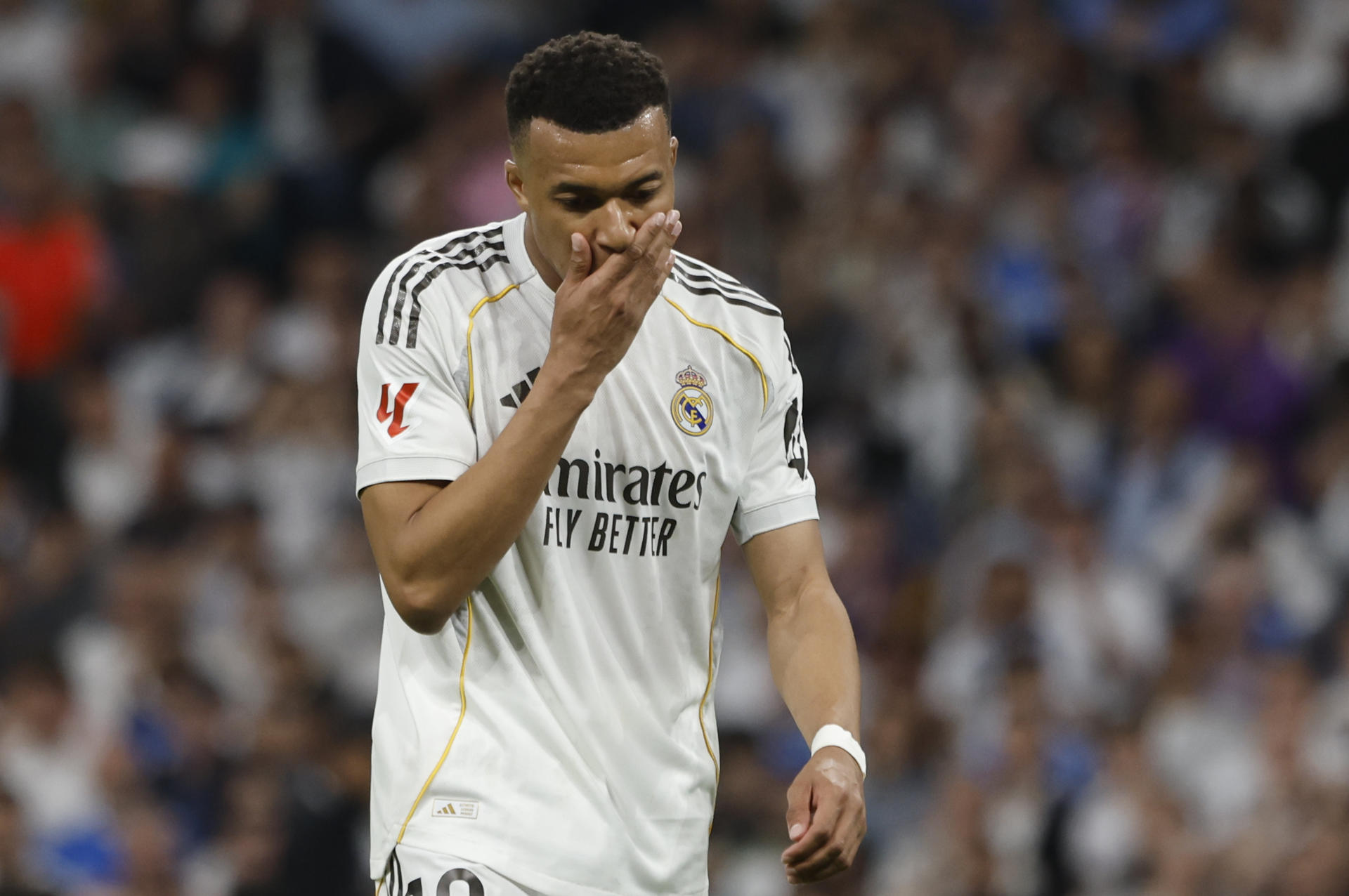Mbappé, durante el partido. EFE/ Sergio Perez