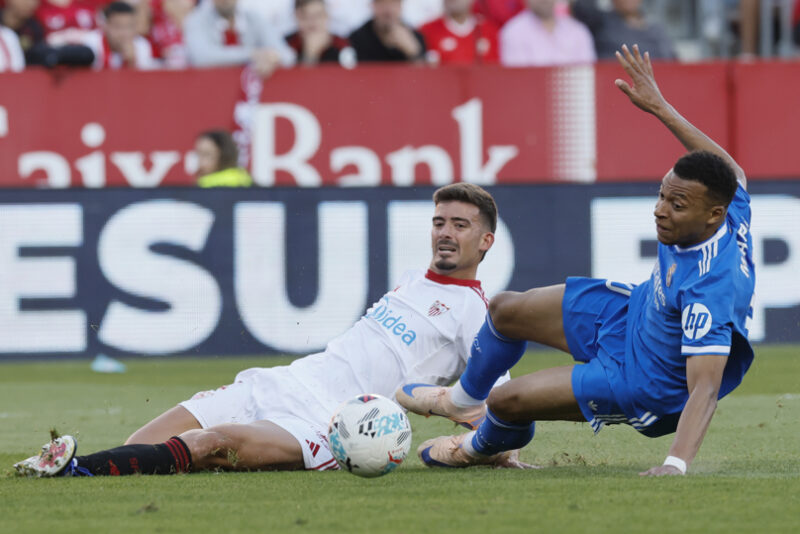 Triunfo ajustado y dudoso del Real Madrid en el Sánchez-Pizjuán