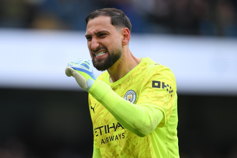 Doku desatasca al Manchester City y traslada la presión al Arsenal