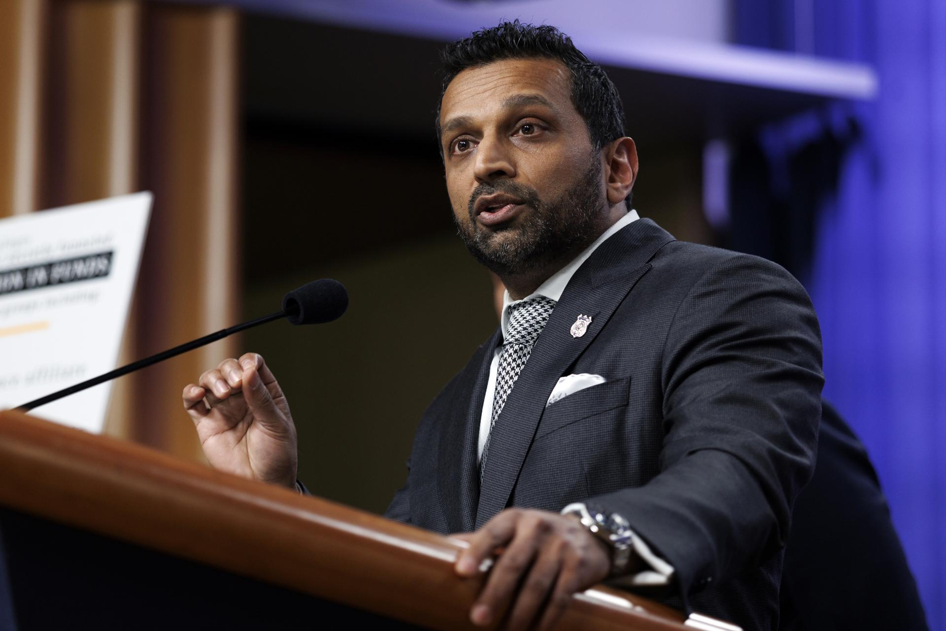 Fotografía de archivo del director del FBI, Kash Patel, durante una conferencia de prensa, en Washington DC (EE.UU.). EFE/Will Olíver