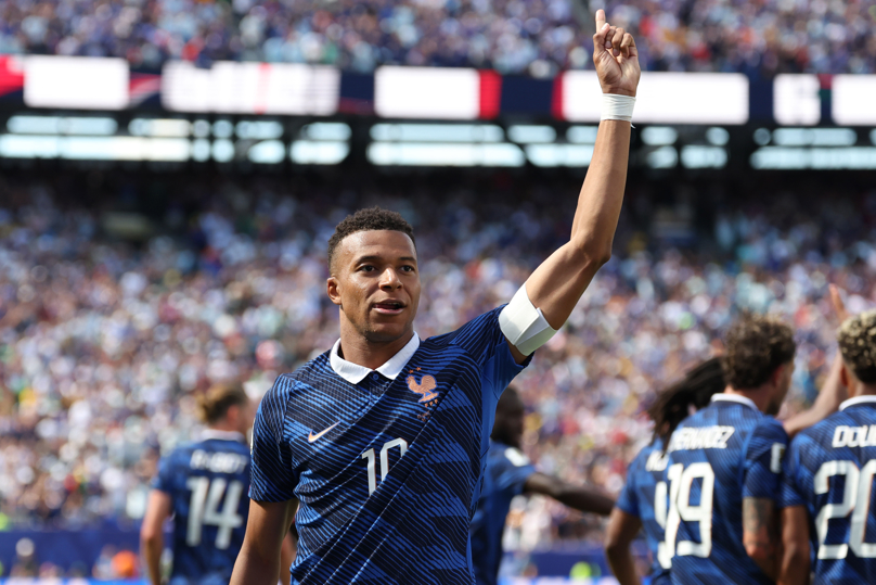 Mbappé alcanza la inmortalidad: Francia vence a Senegal en Nueva York