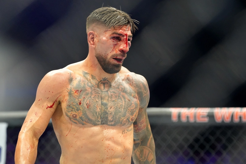WASHINGTON (ESTADOS UNIDOS), 14/06/2026.- El hispano-georgiano Ilia Topuria reacciona este domingo, en un combate de la UFC contra Justin Gaethje en la Casa Blanca en Washington (EE.UU.). EFE/ Octavio Guzmán