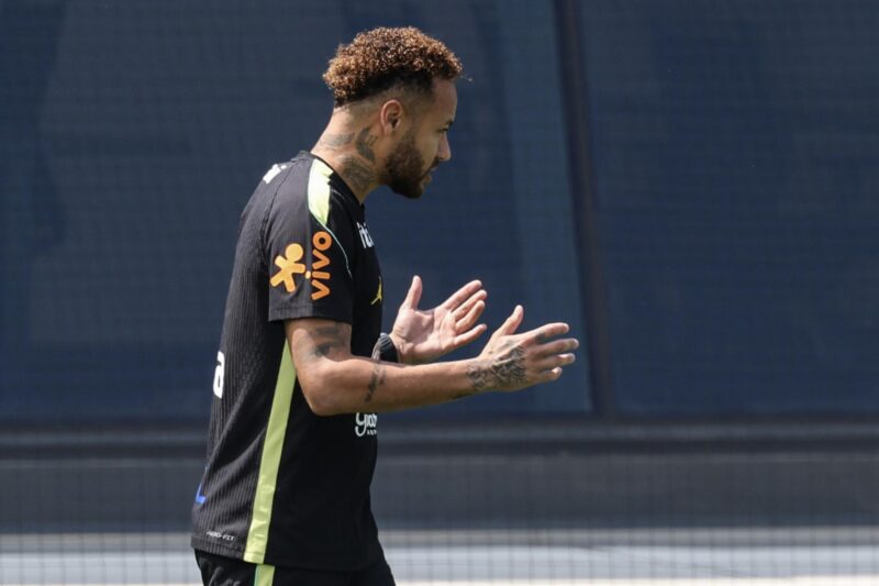 El brasileño Neymar durante un entrenamiento este miércoles en el centro de entrenamiento Columbia Park, como parte del Mundial de la FIFA 2026 en Morristown, New Jersey (EE.UU.). EFE/ Sebastiao Moreira