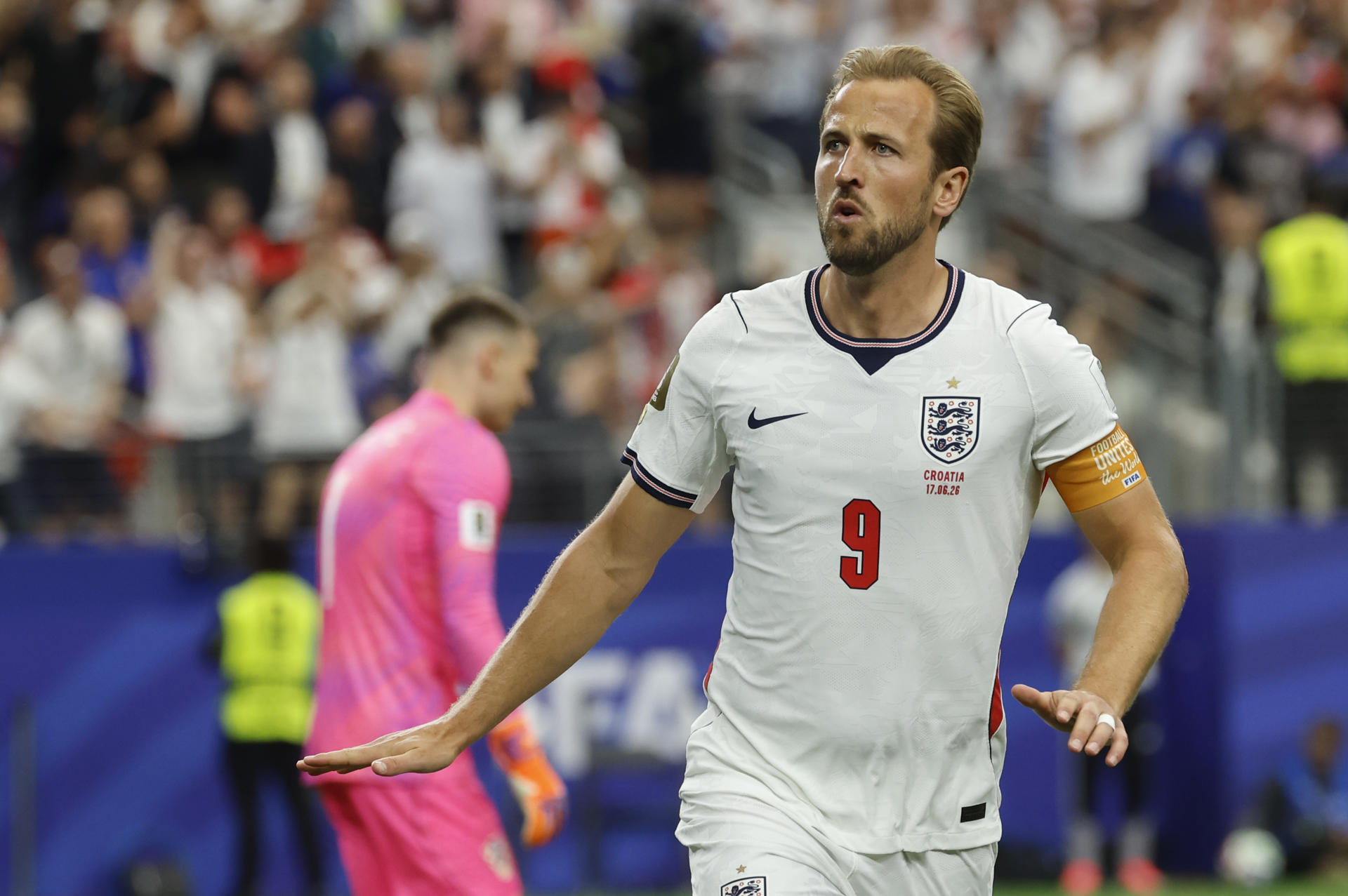 Harry Kane, de Inglaterra, celebra un gol de penalti ante Croacia en el Mundial 2026 en Dallas (EE.UU.). EFE/Mariscal