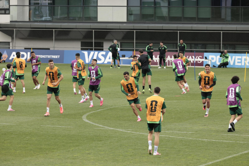 Debut de México en casa: Mejores picks en inauguración ante Sudáfrica Jugadores de México entrenan este miércoles, en el Centro de Alto Rendimiento de la Federación Mexicana de Fútbol en Ciudad de México (México). EFE/ José Méndez