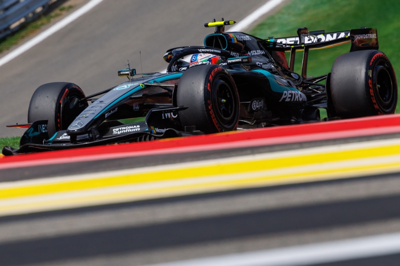 Imparable: Andrea Kimi Antonelli vuela en Spa y se lleva la pole
