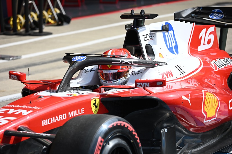 Charles Leclerc gana en Silverstone, Antonelli se lleva el respeto
