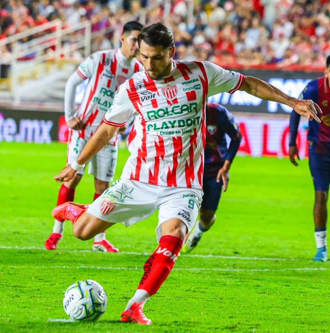 El mensaje de Julián Carranza tras brillar en el debut de Necaxa