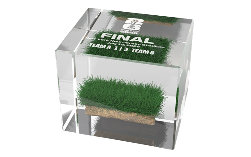 Venta del césped del Mundial. Captura de pantalla (FIFA Store).