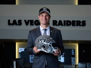 Fernando Mendoza: las 3 expectativas en el training camp de Raiders