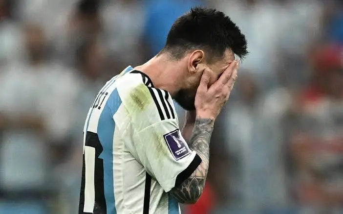 Messi llorando