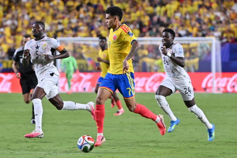 Los partidos del Mundial 2026 que se juegan hoy martes 7 de julio Luis Díaz, de Colombia, en acción durante el partido ante Ghana en Kansas City. EFE/EPA/AMY KONTRAS