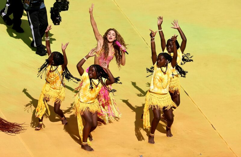 ¿Cuánto fue el costo del show del Medio Tiempo en el Mundial 2026? La cantante colombiana Shakira en el descanso de la final del Mundial. EFE/EPA/RONALD WITTEK