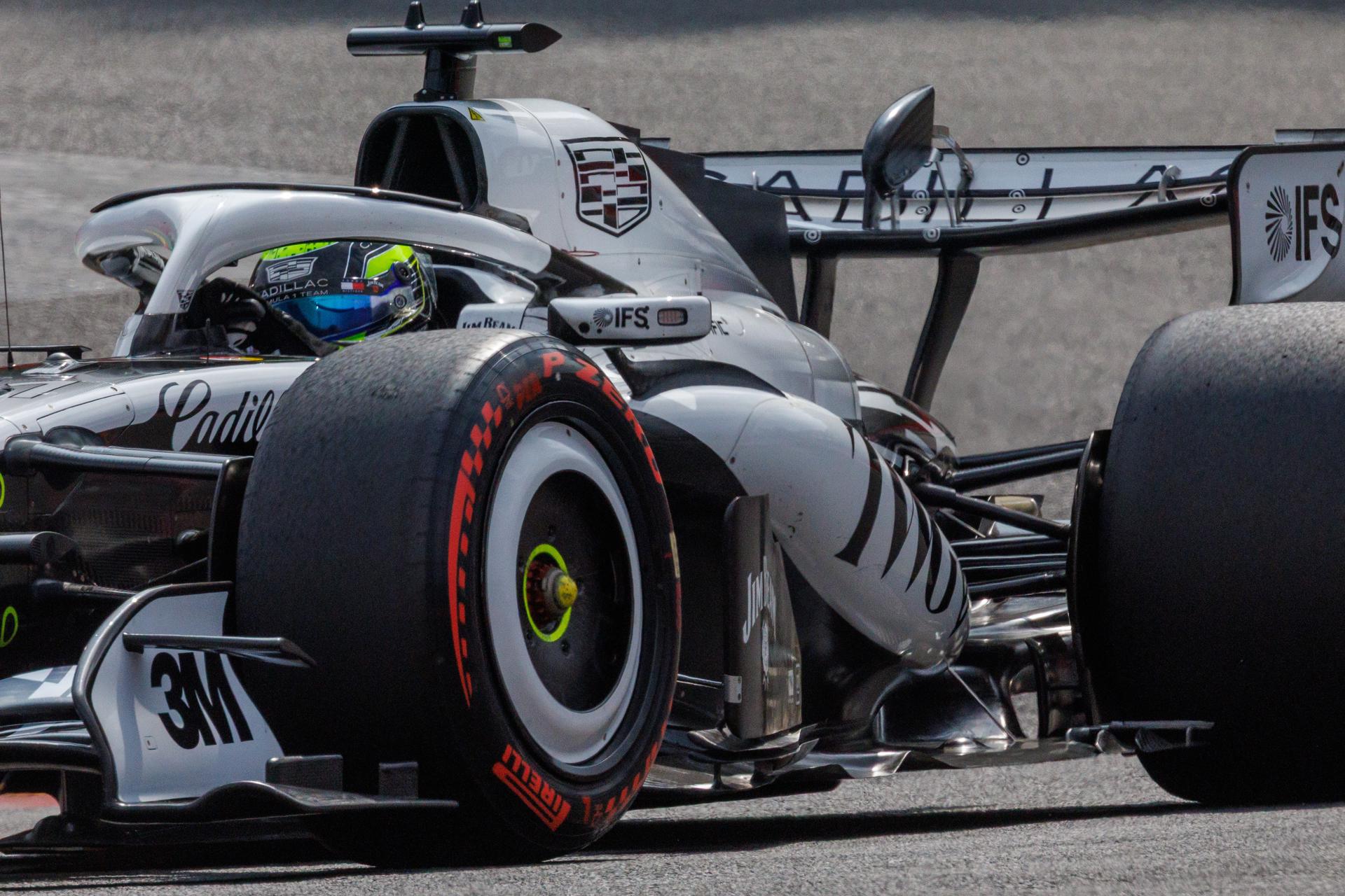 Kimi Antonelli conquista Spa y destroza el Mundial en el GP de Bélgica El mexicano Sergio Pérez (Cadillac), en el Gran Premio de Bélgica, el décimo del Mundial de Fórmula Uno. EFE/EPA/OLIVIER MATTHYS