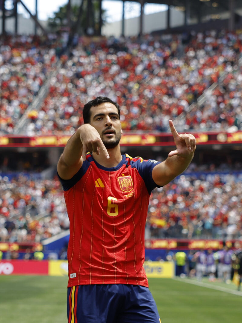 ¿Cuándo y contra quién fueron campeonas del Mundo las semifinalistas? Mikel Merino de España celebra un gol este viernes, en un partido de cuartos de final del Mundial de la FIFA 2026 entre España y Bélgica en el estadio SoFi en Los Ángeles (Estados Unidos). EFE/ Lavandeira Jr