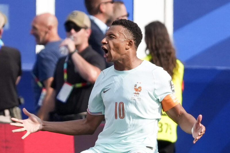 El delantero francés Kylian Mbappé celebra un gol este jueves, en un partido de cuartos de final del Mundial de la FIFA 2026 entre Francia y Marruecos en el estadio Gillette en Foxborough (Estados Unidos). EFE/ Ángel Colmenares Mundial
