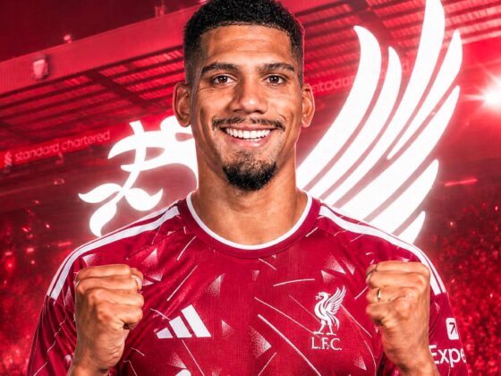 Araujo a Liverpool y 5 fichajes explosivos de primera semana de agosto