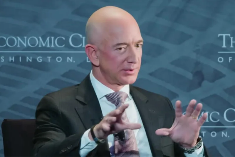 Jeff Bezos, fundador de Amazon