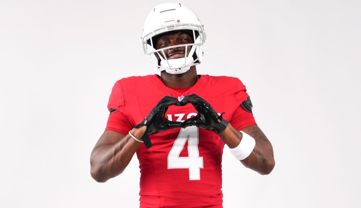 Jeremiyah Love fue el tercer elegido en el Draft de la NFL y será protagonista en la temporada con Arizona. @jeremiyahlove