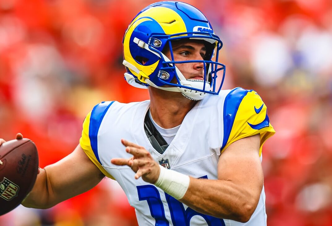 Ty Simpson dejó muy buenas sensaciones en su primera presentación con Rams, en la Semana 1 de la pretemporada de la NFL. @rams