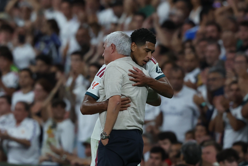 Mbappé con un triplete ilumina el regreso de Mourinho al Bernabéu Mbappé con un triplete ilumina el regreso de Mourinho al Bernabéu