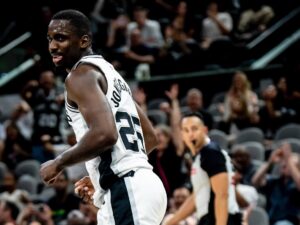 David Jones Garcia: el dominicano que busca espacio con los Spurs
