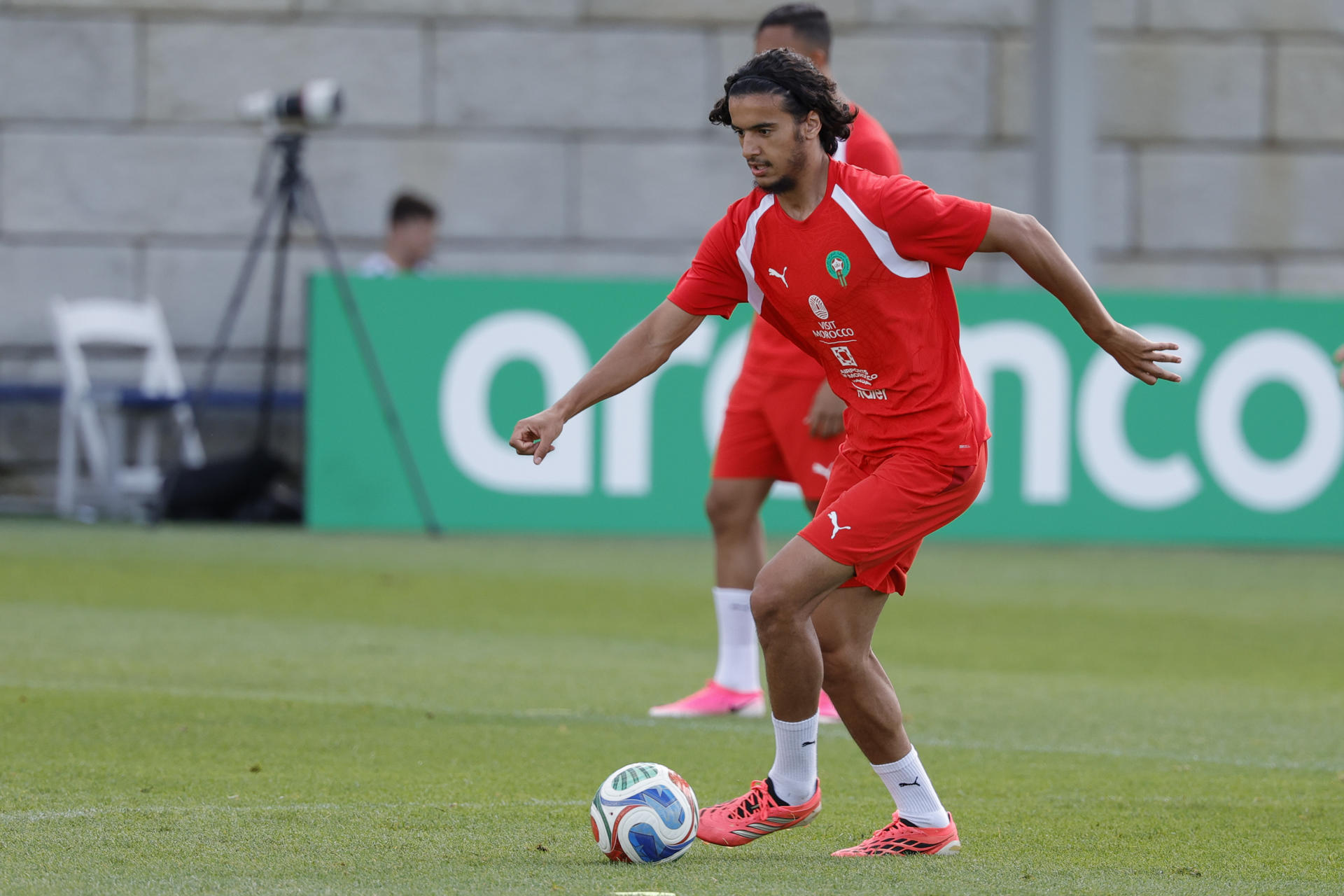 Ayyoub Bouaddi, nuevo mediocampista del Manchester City