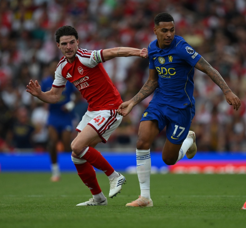 Arsenal frena al Chelsea en el Emirates y reafirma su jerarquía Arsenal frena al Chelsea en el Emirates y reafirma su jerarquía